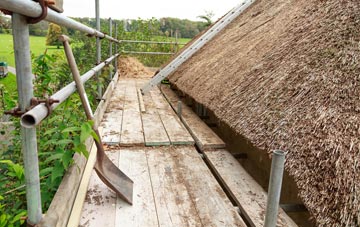 advantages of Stradsett thatch roofing